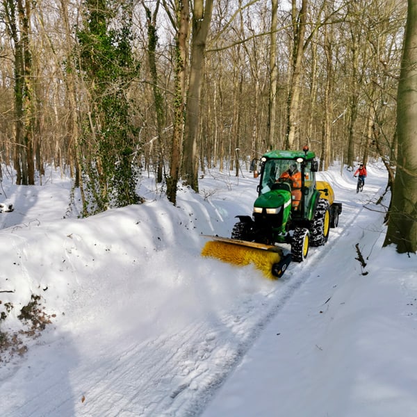 Snowplough on bicyle road